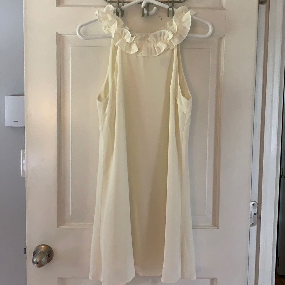 Size small white polyester dress